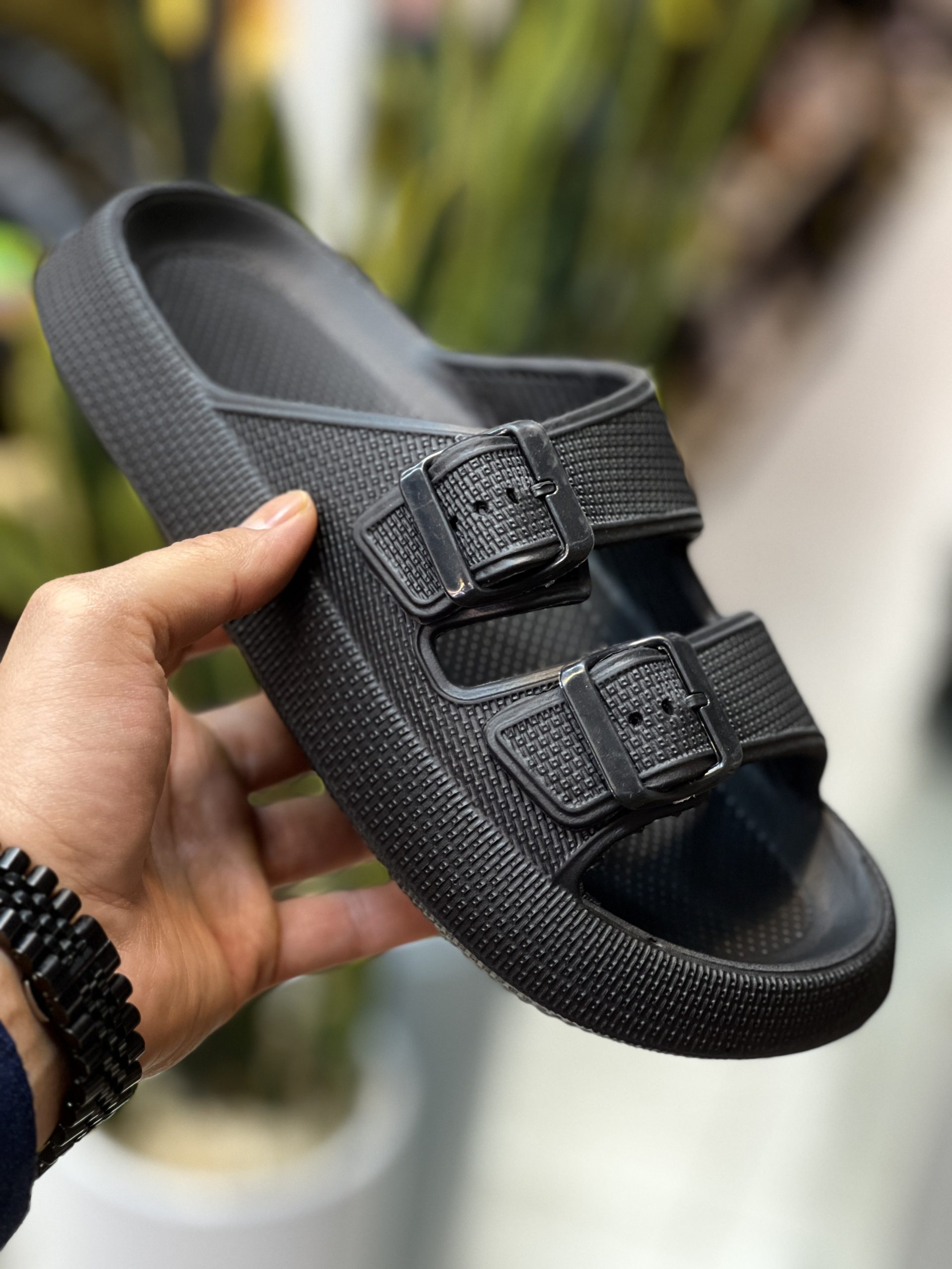 تصویر دمپایی پلاستیکی پاپا دو سگگ 